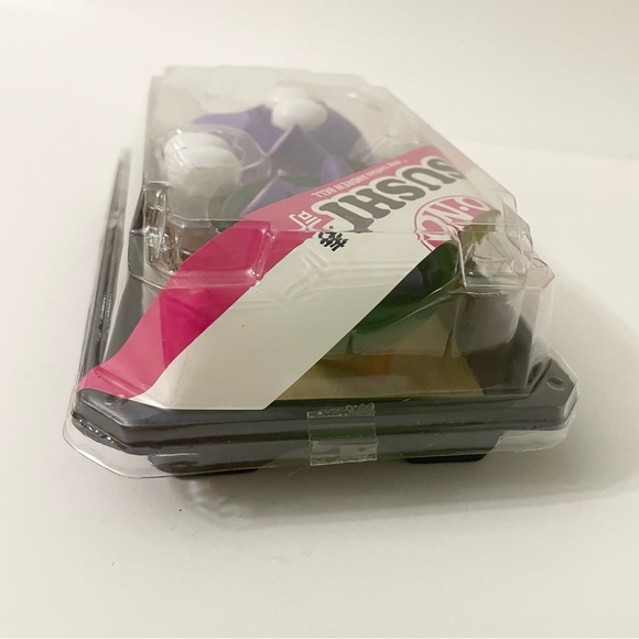 Dyzplastic Dead Zebra O-No Sushi PURPLE Vinyl Designer Toy Andrew Bell - Picture 6 of 14